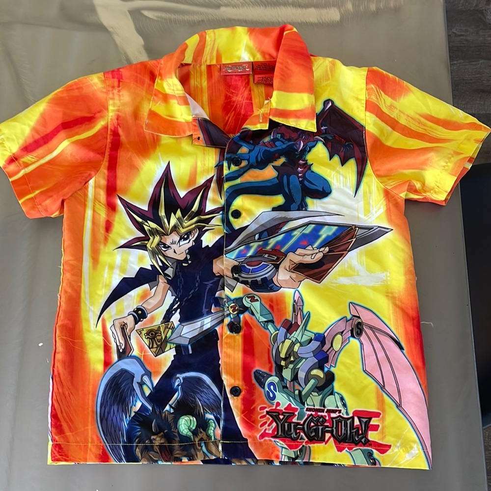 Perfect collectors youth size 6 five button Yu-Gi-Oh shirt!